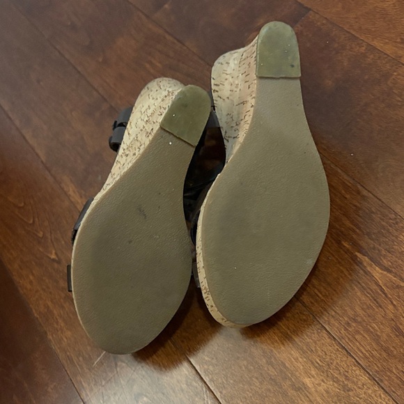 Steve Madden Dark Brown Strappy Wedge Sandals - Picture 8 of 8